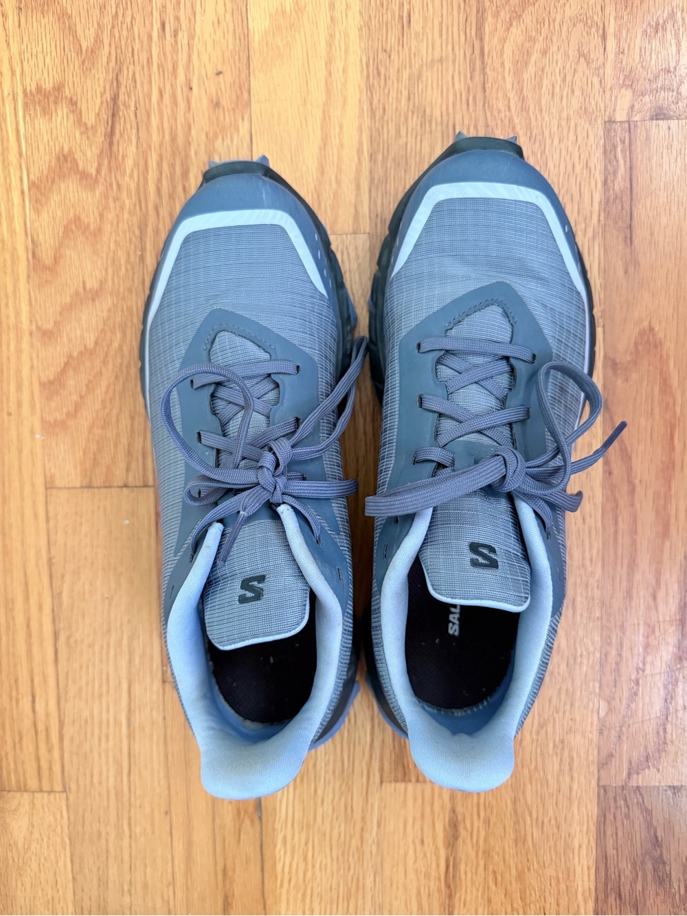 Salomon Women’s Grey Athletic Trail Shoes with Light Blue Accents